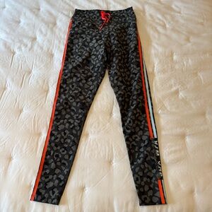 Sarah’s Day x White Fox Activr (SDXWFA) Leggings